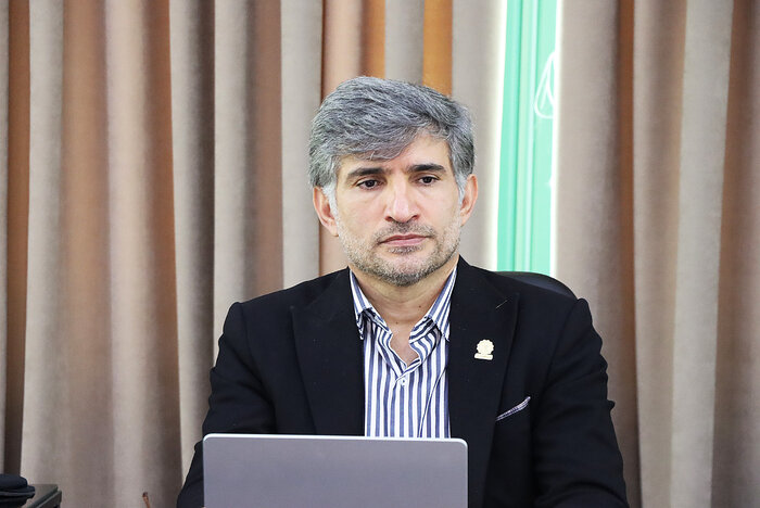 بازنگری سند ارتقای زنان کرمانشاه با رویکرد علمی و فناورانه در دانشگاه رازی