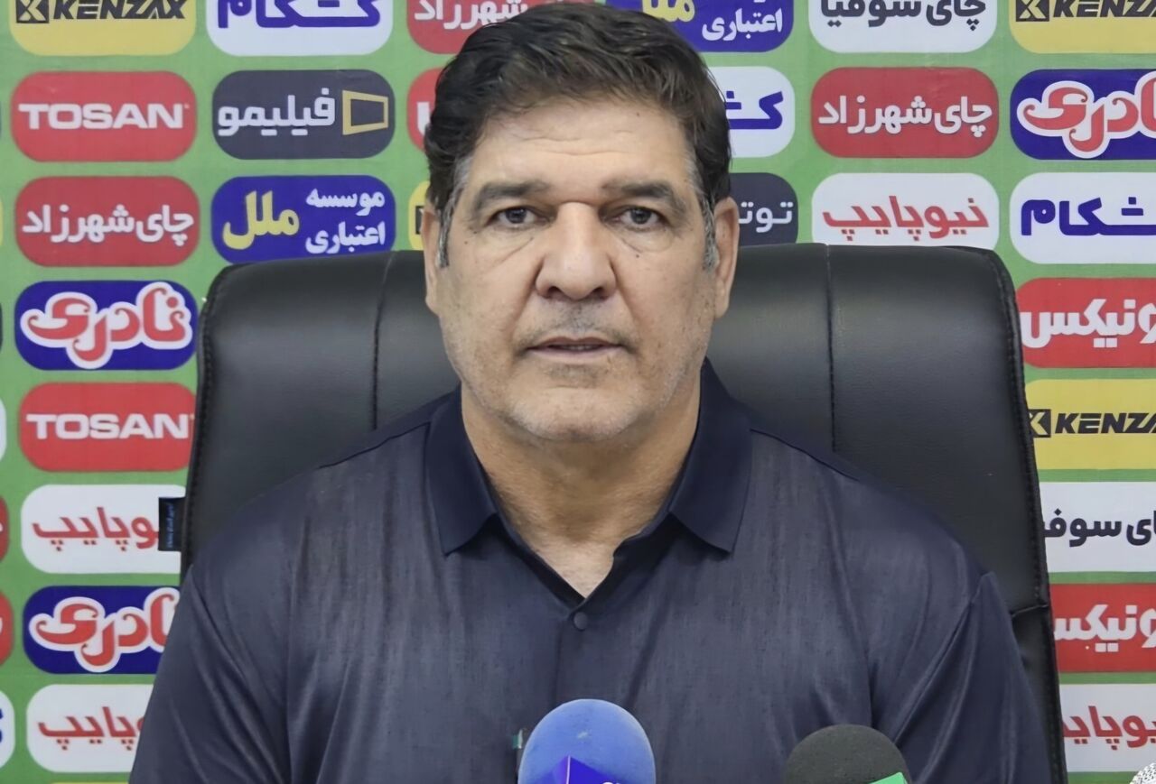 رضا مهاجری: بازی جوانمردانه در برابر صنعت‌نفت آبادان ارائه د