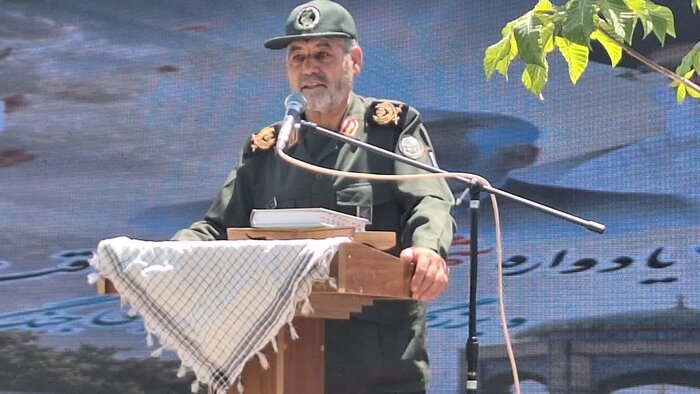 رونمایی از هشت کتاب جدید در دانشگاه آزاد اسلامی البرز