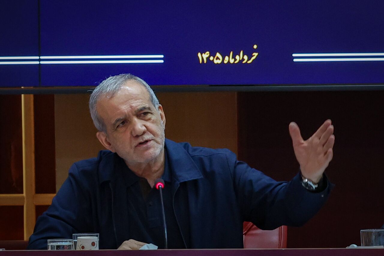 پزشکیان: مسیر خنثی‌سازی تحریم‌ها از تقویت ظرفیت‌های داخلی و 