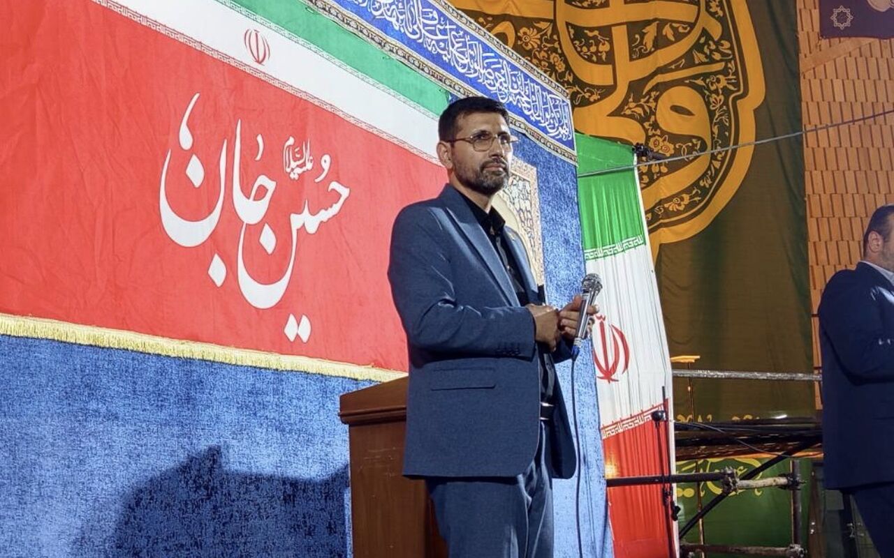 معاون دانشگاه فرهنگیان کشور: خون شهدا محور وحدت ملی و زمینه‌