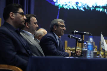 مراسم تجلیل از صادرکنندگان نمونه در مشهد