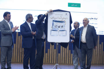 مراسم تجلیل از صادرکنندگان نمونه در مشهد