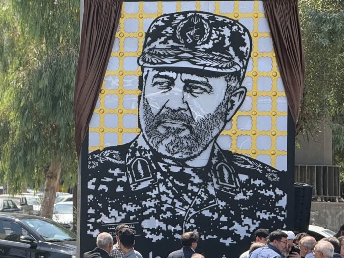 رونمایی از سنگ مزار سردار رشید در دزفول