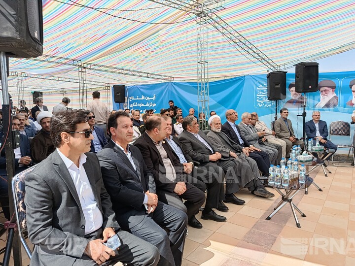 مرکز شمارهگذاری خودروهای منطقه آزاد قصرشیرین افتتاح شد