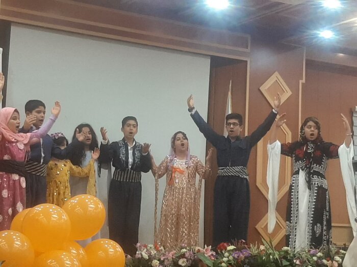 خیرین و یاری‌دهندگان بیماران ام‌اس کرمانشاه تجلیل شدند