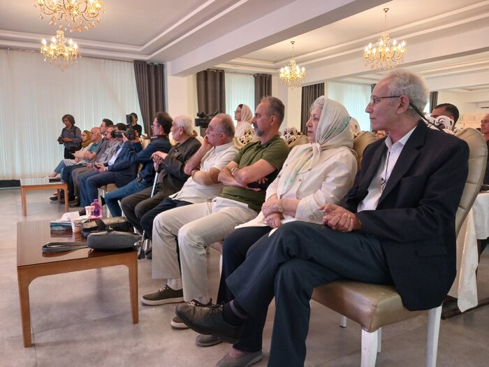 فصلنامه «درنگستان» به فهرست نشریات فرهنگی کشور پیوست