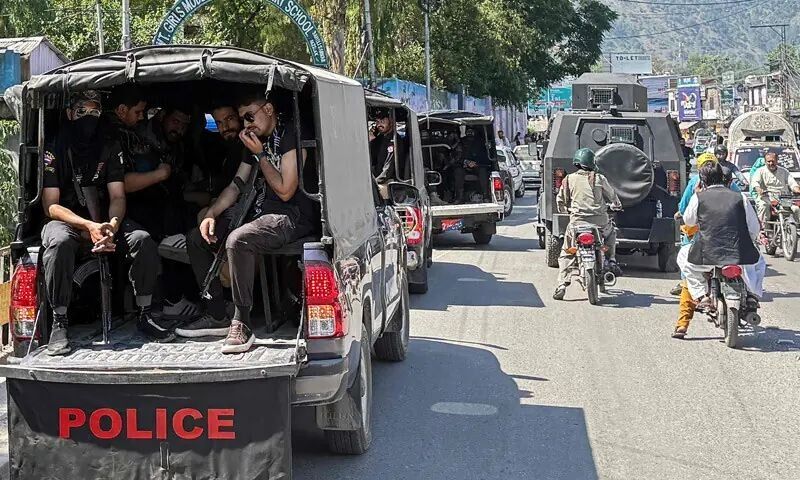 تداوم اعتراضات خشونت بار  در کشمیر پاکستان/  شمار تلفات به ۱