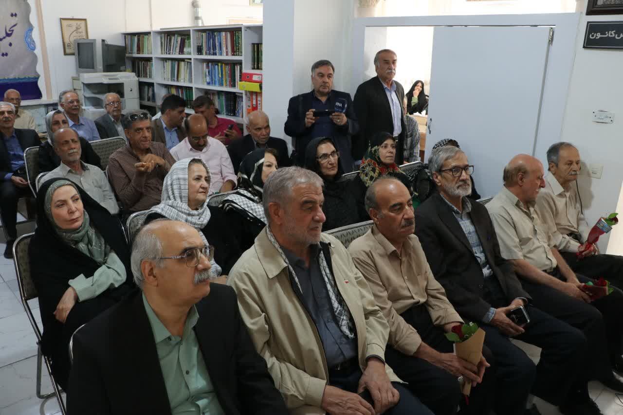 فیلم| تجلیل از پیشکسوتان در یزد