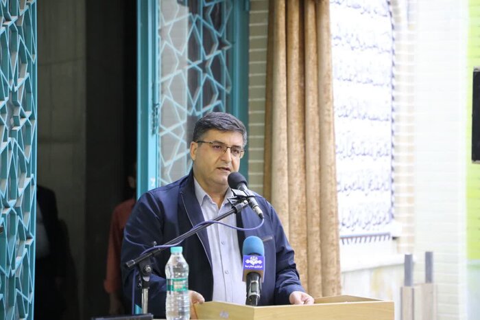 خانواده شهدای جنگ تحمیلی سوم با حضور نماینده آیت‌الله سیستانی در شهرکرد تجلیل شدند