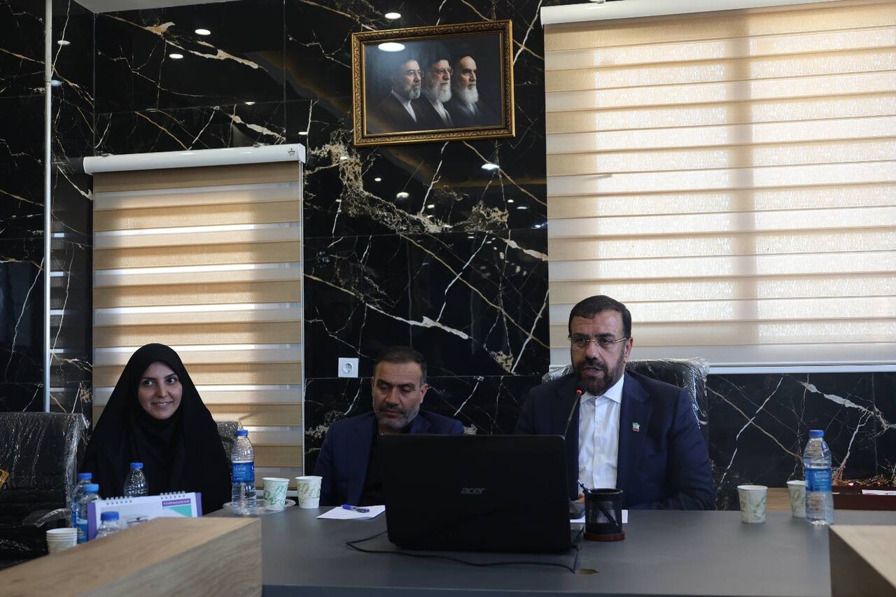 استاندار: فارس در بحبوحه جنگ، یک کارگاه بزرگ عمرانی است