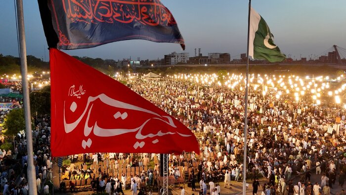اجتماع بزرگ پیروان امام مجاهد شهید در «لاهور»؛ نمایش وحدت پاکستانی‌ها در حمایت از ایران