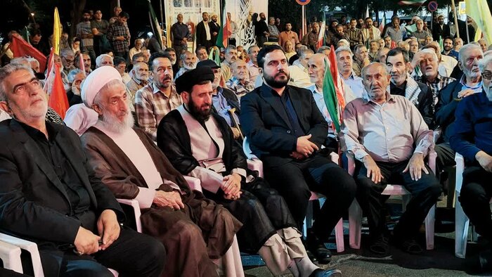 امام جمعه تهران: مذاکره با آمریکا در سایه عهدشکنی‌های مکرر، خطایی راهبردی است