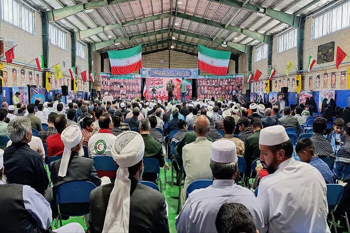 استاندار خراسان جنوبی: وحدت مردم و بصیرت اهل سنت، توطئههای دشمن علیه ایران را خنثی کرد