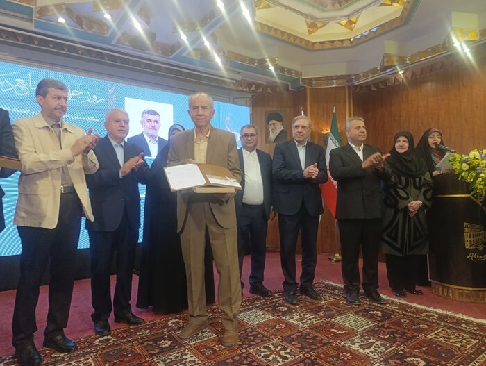 نیازمند تقویت چرخه صادرات و محتوا سازی برای فروش صنایع دستی هستیم