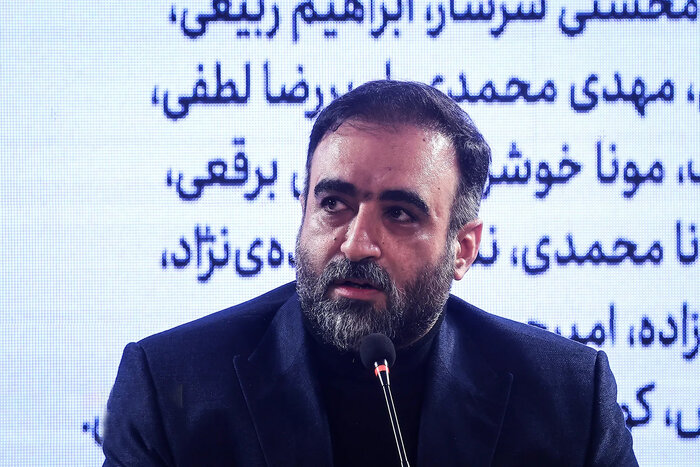 بدشانسی «افسانه سپهر» در اکران/ دغدغه فروش «شمشیر و اندوه» را نداریم