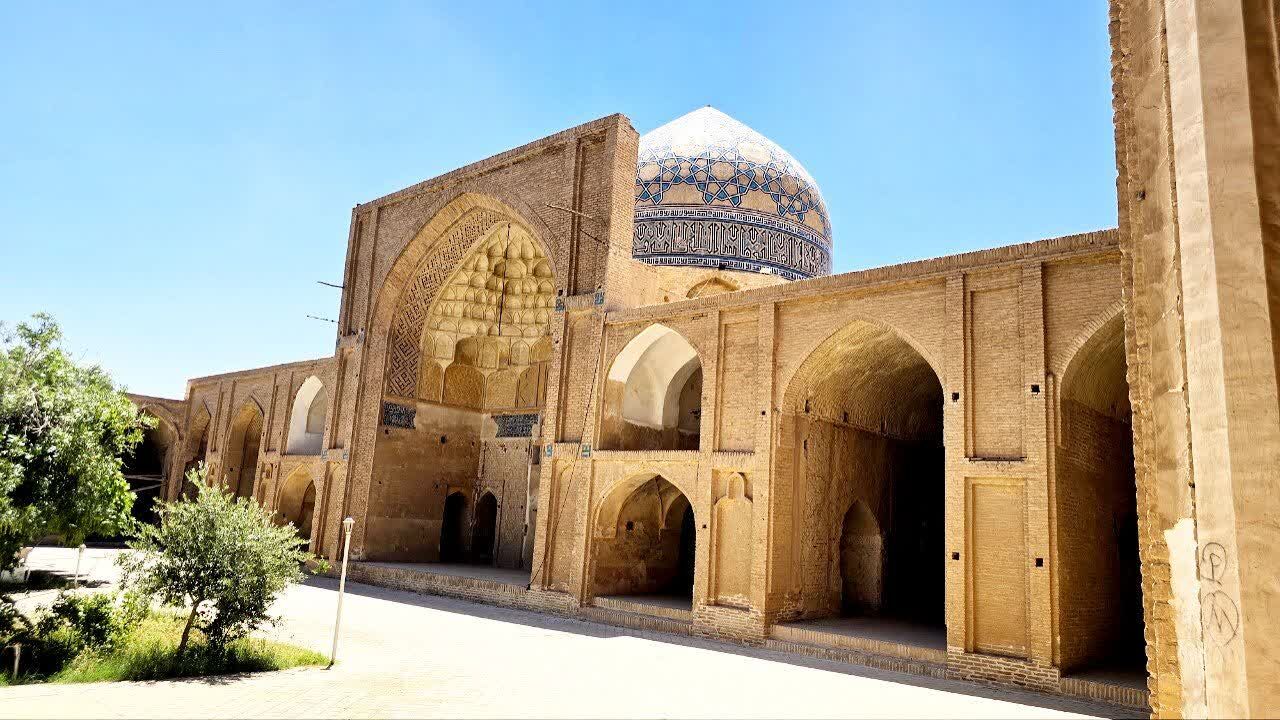 یک میلیون استان فارسی روزانه با مساجد در ارتباط هستند