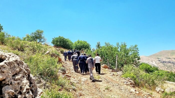 مسئولان پای درد دل عشایر باینگان نشستند