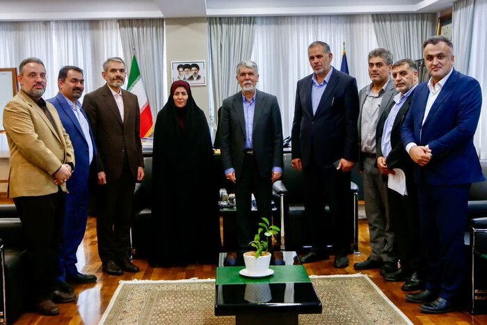 پیگیریهای خانه مطبوعات از وزیر؛ بسته حمایتی دولت از رسانهها چرا محقق نشد؟