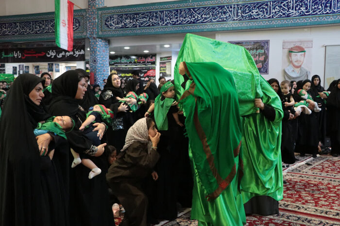خراسان جنوبی غرق در نوای «یا علیاصغر(ع)» شد مادران خراسان جنوبی در سوگ طفل کربلا