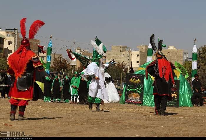 آذربایجان غربی میراث دار سنت های کهن محرم از توغ گردانی تا تعزیه خوانی