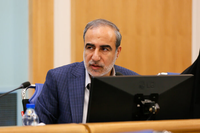 مطالبات دیرین رسانه های اصفهان؛ خیلی دور خیلی نزدیک