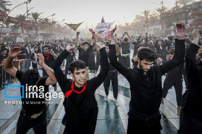 زیر پرچم حسین(ع) با بی بی زینب