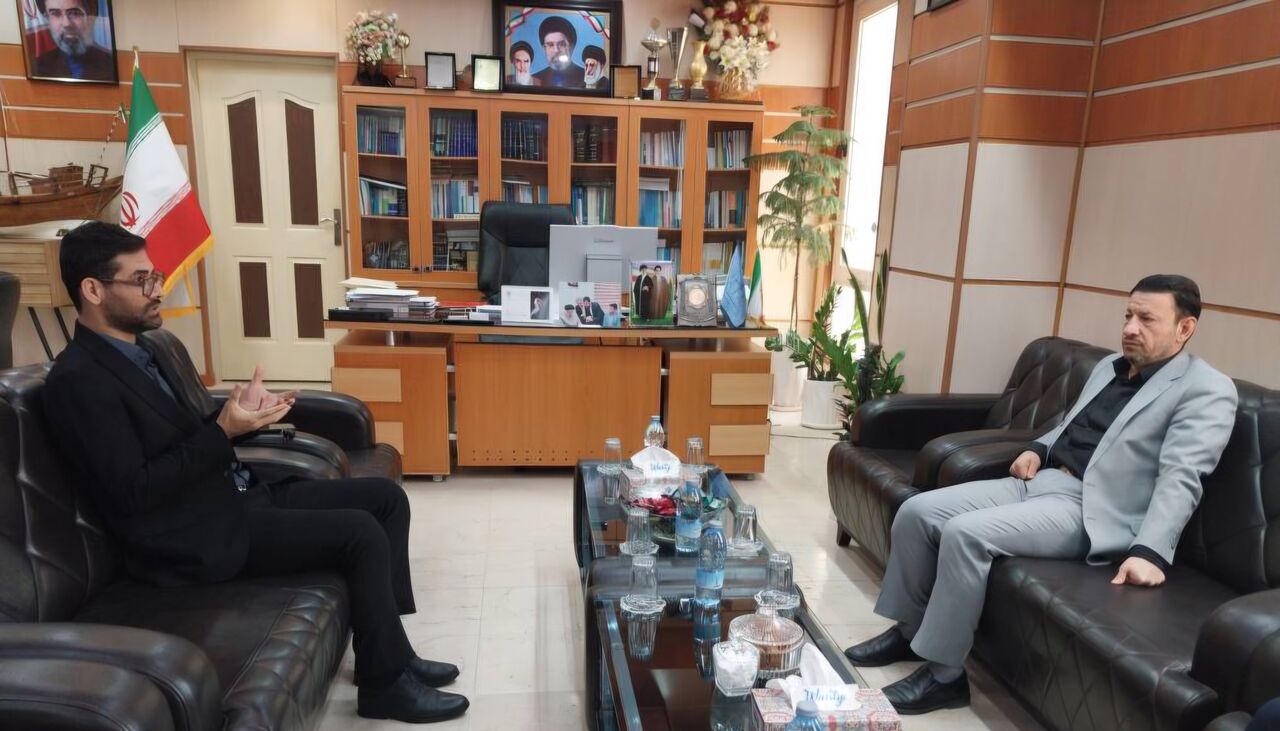 دادگستری بوشهر از ظرفیت انجمن سینمای جوانان برای ارتقای آگاهی حقوقی مردم بهره میگیرد دادگستری بوشهر از ظرفیت انجمن سینمای جوانان برای ارتقای آگاهی حقوقی مردم بهره میگیرد
