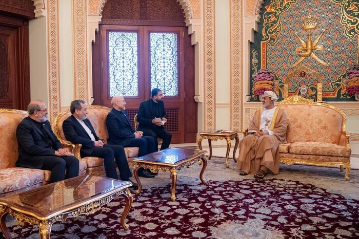قالیباف با سلطان عمان دیدار و گفتوگو کرد