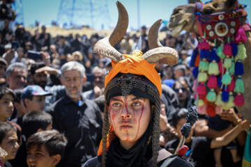 آيين سنتی خيمه سوزان در طاقانک