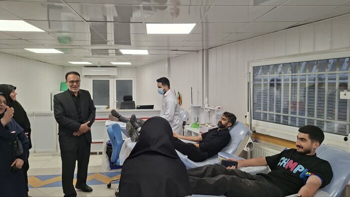 نماینده اراک: اهدای خون در تاسوعا و عاشورا نماد مسئولیت‌پذیری اجتماعی مردم است