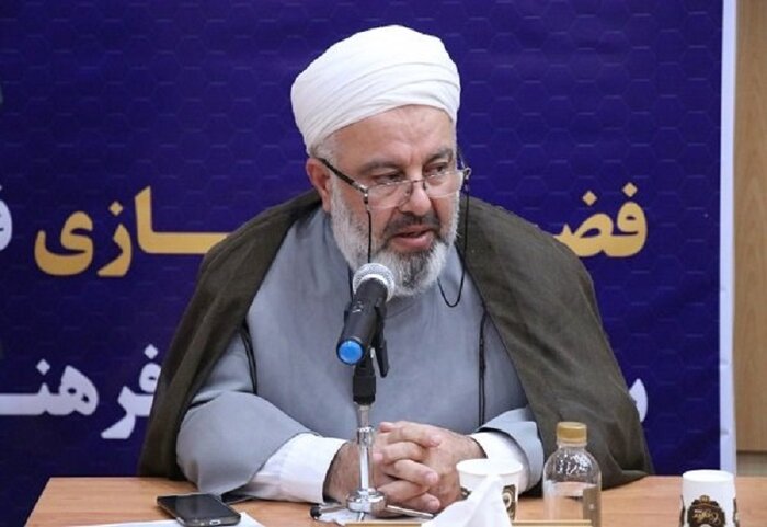 روحانی اهل سنت تالش: وحدت شیعه و سنی راهبرد تمدنی ایران است