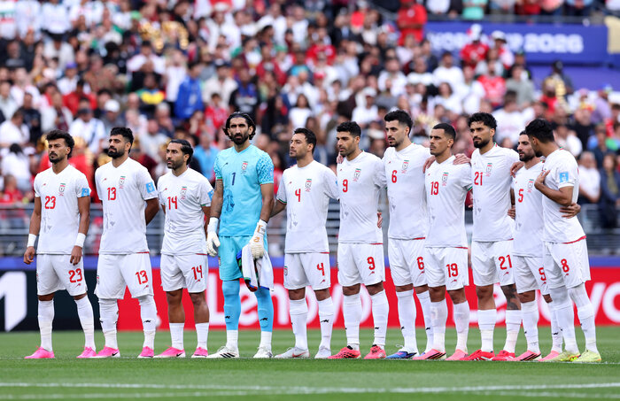 درخشان: من بودم خطر را قبول کرده و تیم را جوان میکردم/ امیدوارم بهترین اتفاقات رقم بخورد