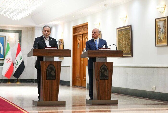 عراقجي: مسؤولية فتح "مضيق هرمز" تقع حصرا على عاتق ایران