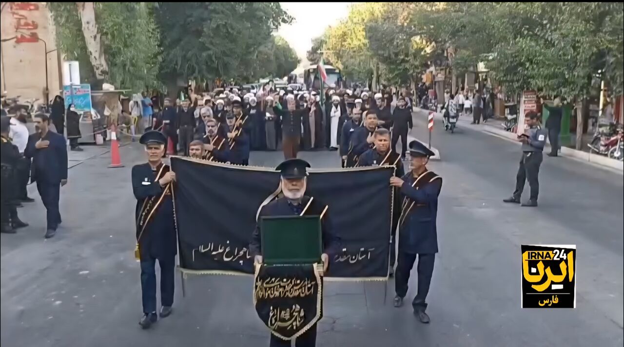 فیلم| اجتماع عاشقان حسینی در سومین حرم اهل بیت(ع)