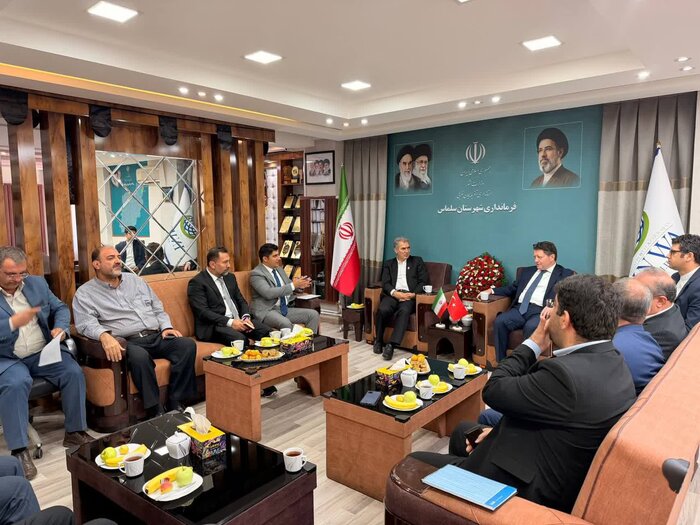 نشست مشترک سرکنسول ترکیه در ارومیه و فرماندار سلماس