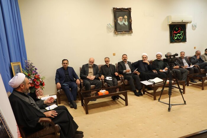امامجمعه ایلام: سیره عملی رهبر شهید بهترین مروج گسترش نماز است