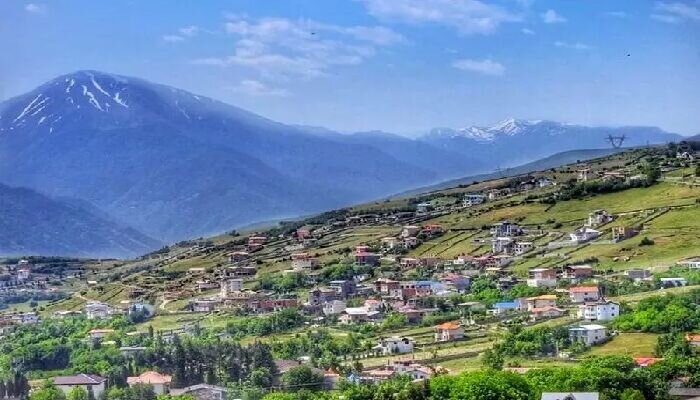 کلاردشت سوار بر آرزوهای بربادرفته