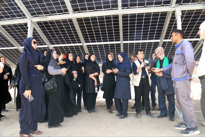 تور رسانهای «قرار همدلی» با محوریت روایت روشنایی پایدار در یزد برگزار شد