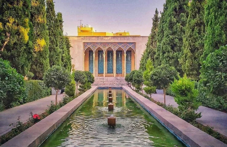 غربت غریبانه گوهر شبچراغ ادبیات در پایتخت فرهنگ