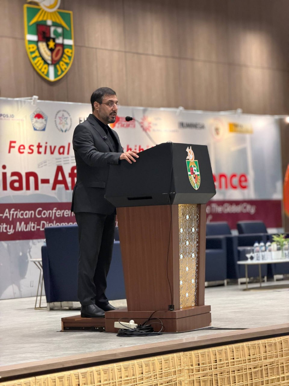 رایزن فرهنگی ایران در اندونزی: تهران و جاکارتا میتوانند روایت تازهای از آسیا به جهان ارا
