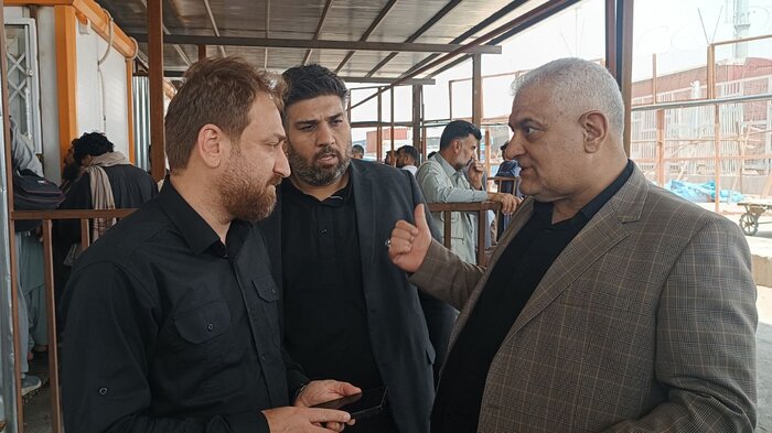 ویزای ۲۵۰۰ مهمان افغانستانی ویژه شرکت در مراسم وداع با رهبر شهید صادر شده است
