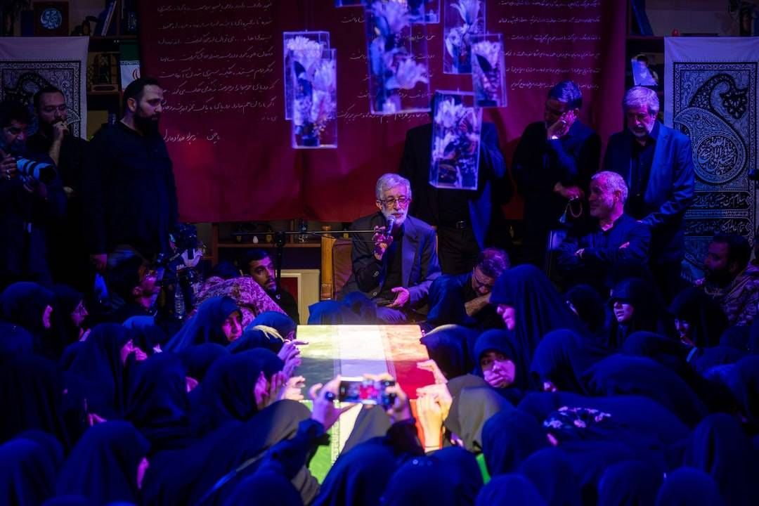 مراسم وداع با رهبر شهید، زودتر از زمان اعلامی آغاز شد