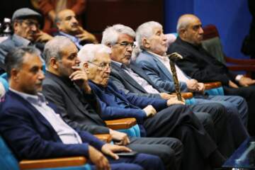 افتتاح پیشرفته‌ترین دستگاه رادیوتراپی شمال‌غرب کشور در مهرانه زنجان
