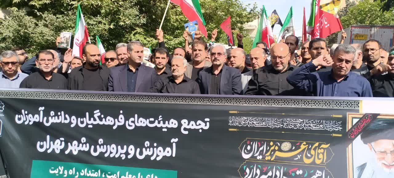 بدرقه آقای شهید ایران/ مصلای تهران میعادگاه آخرین دیدار