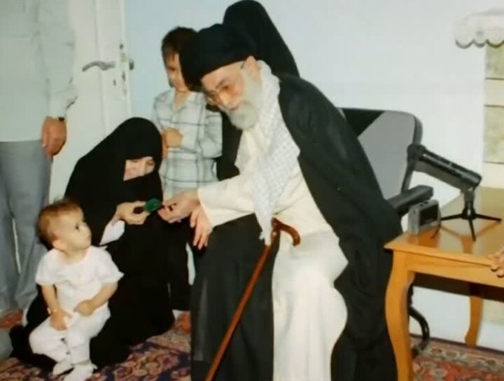 ناگفتههایی از دیدارهای صمیمانه رهبر انقلاب در سفر به همدان
