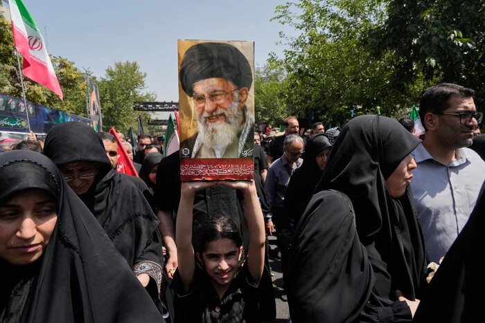 اساتید دانشگاههای یزد: «رهبر شهید امت» الگویی ماندگار از شجاعت، مردمداری و مقاومت