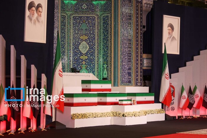 خدمت جهادی؛ میراث ماندگار رهبر شهید