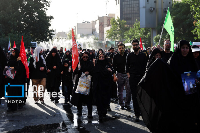 سیل جمعیت؛ بانگ رسای همراهی کشور برای وداع با «آقای شهید ایران»