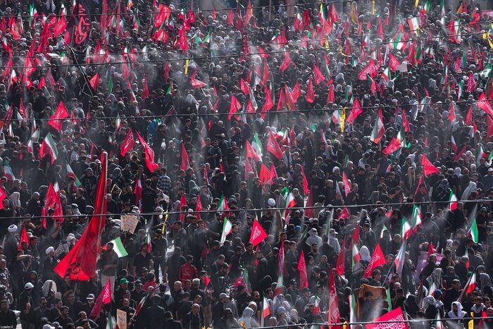 چیستی اشک و وداع با «آقای شهید ایران»